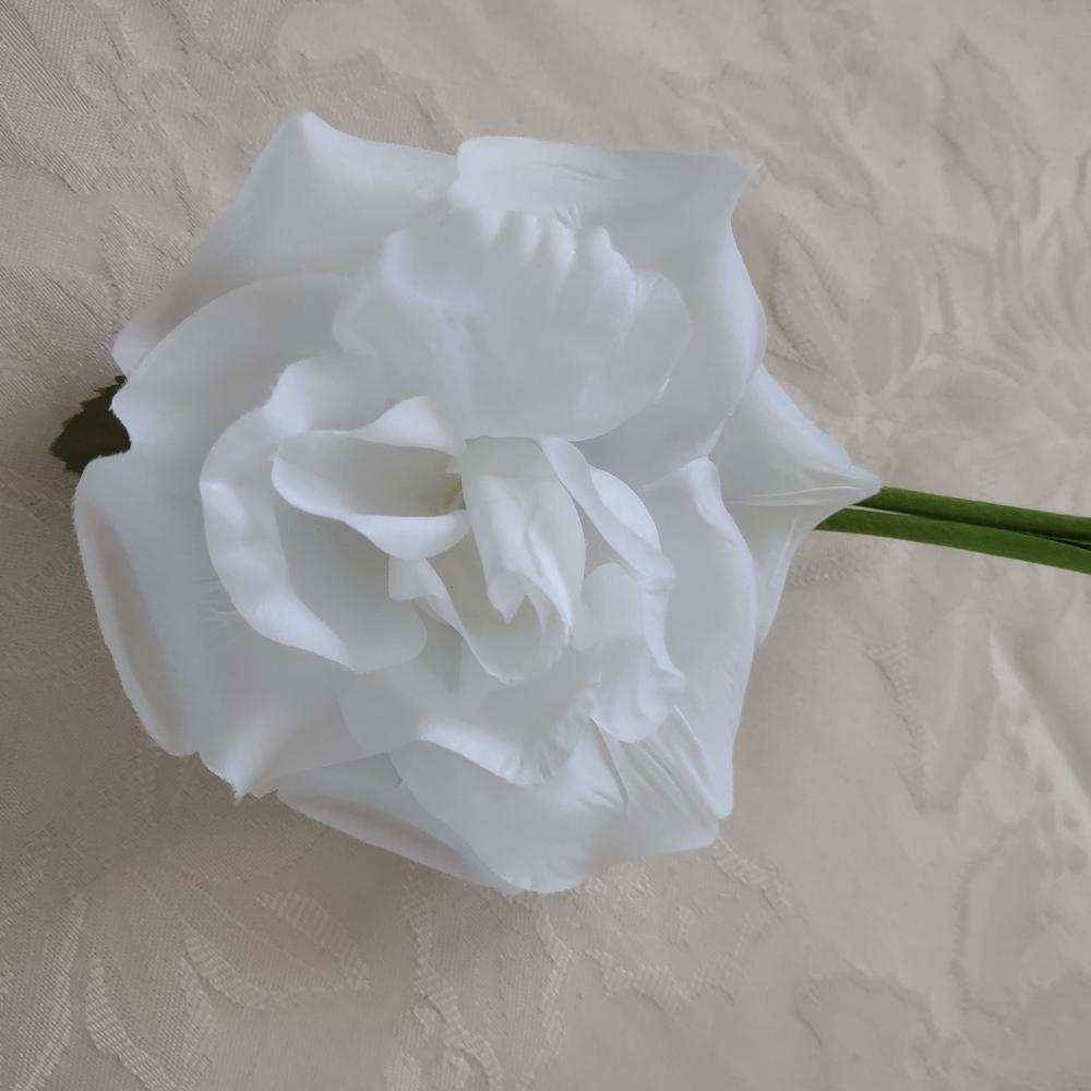 Vintage White Rose fabric flower accesories pins Corsage Boutonniere